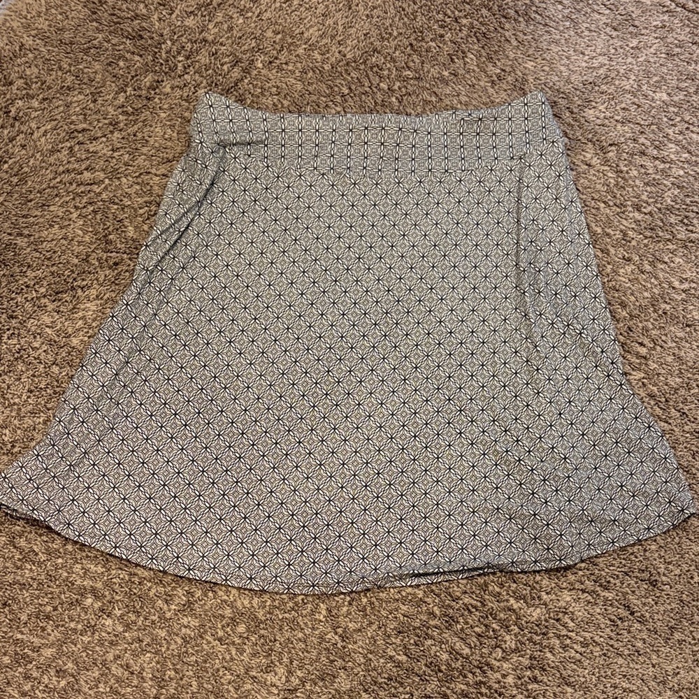 Talbots blue Patterned Skirt - women’s XL - elastic waist band - a-line